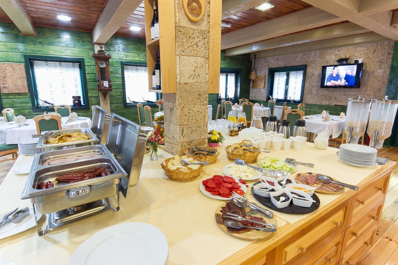 Hotel&Resort Gacka Mojkovac Exterior foto